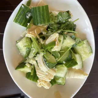 017. Cucumber Salad w/ Dry Tofu