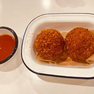 Butter Chicken Bomba