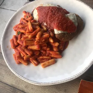 Deliciously tender veal parm, with quality pasta and fresh, bright tomato sauce