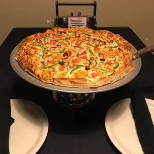 Buffalo grilled chicken pizza