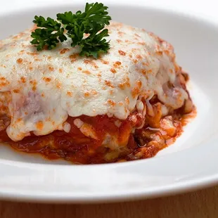 a plate of lasagna