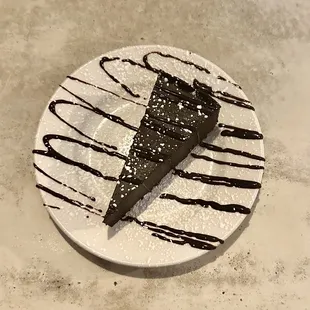 Flourless chocolate cake