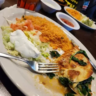 Spinach and mushroom quesadlla