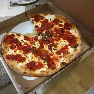 Margherita Pie w/ Pepperoni