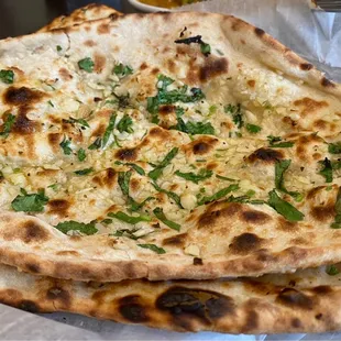 Garlic naan