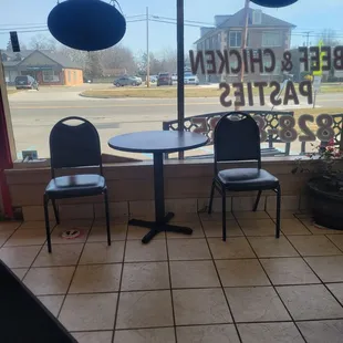 the outside of the restaurant
