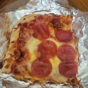 food, pizza