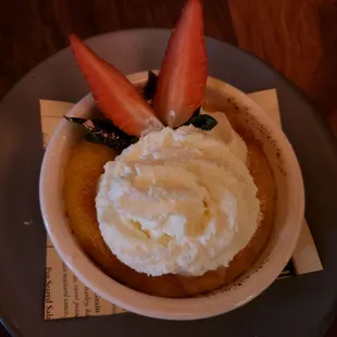 Dessert of creme Brulee