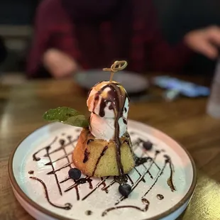 Butter cake (dessert)