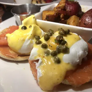 Eggs Benedict