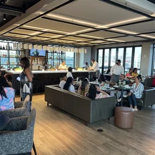 Yes! This place used to have the best brunch when chef Henry was there