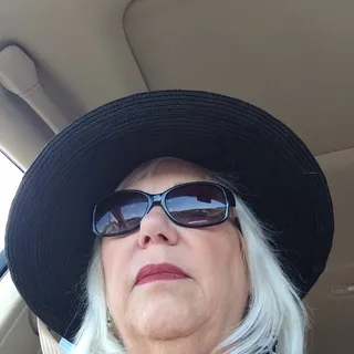 Mary J.