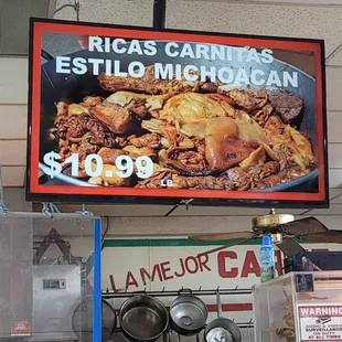 Carnitas y chicharones