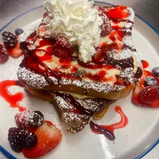 16. Berry Berry French Toast