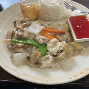 Moo Goo Gai Pan