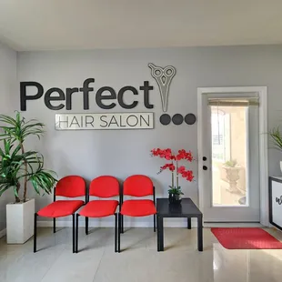 Schedule an Appointment TODAY!
(559) 375-5501
Mai-Khanh, Owner