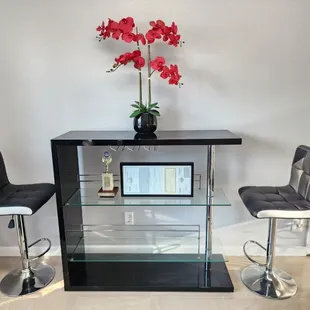 Guest seating area