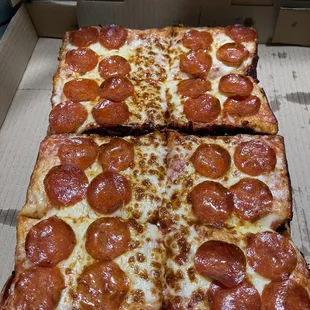 Pepperoni deep dish