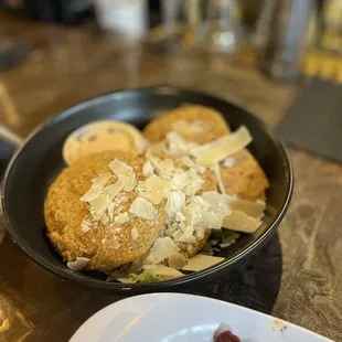 These fried green tomatoes were the best I've ever had... again with home made sauce