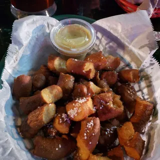 Perfect Pretzel Sandwich