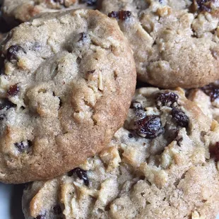 Oatmeal Raisin Cookies