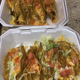 6 Pack of Shredded Beef and 6 Pack of Chicken Tacos