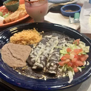 Enchiladas de Mole