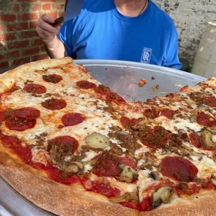 New York style pizza