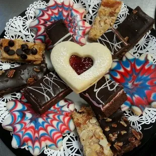 We can make you beautiful dessert platters!