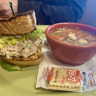 chowder, food, soup, soups and chowder