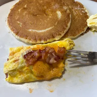 2 egg omelette and pancakes