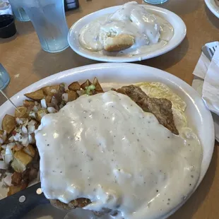 Big daddy o Chicken Fried Steak and Eggs
