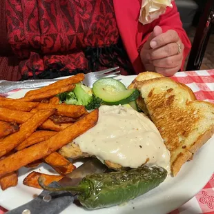 Senior Plate of country Chicken Fried Steak