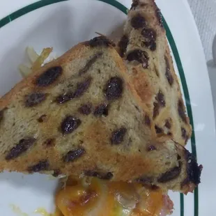 Raisin, raisin, raisin toast.  So good.