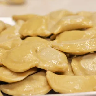 a plate of ravioli