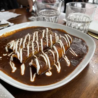 Enchiladas de Mole