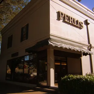 Perlis Clothing New Orleans