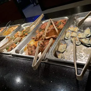 oysters and mussels, interior