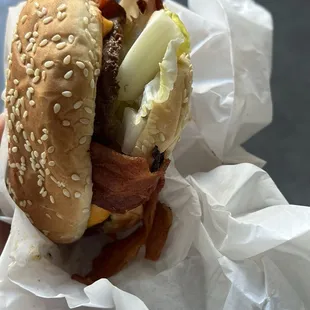 Bacon cheeseburger