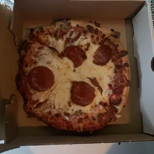 Personal pepperoni with only four pepperonis