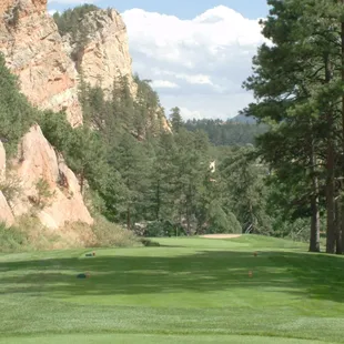 Par 3 17th at Perry Park