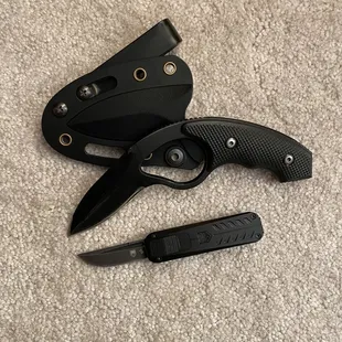 Colnel Blades (freshly sharpened by Perry) And CobraTec OTF (new purchase)