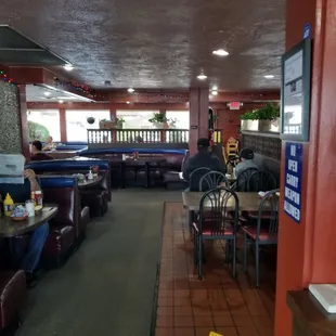 Front view, to the left.