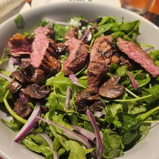 Steak salad