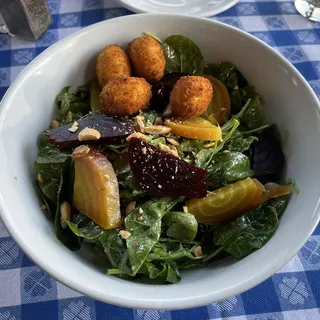 Beet, Arugula & Spinach Salad