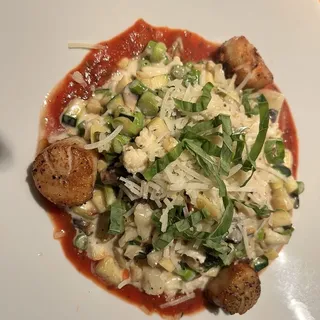 Seared Scallop Pasta*
