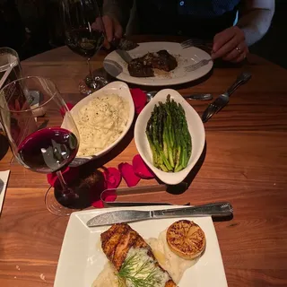 Steamed or Grilled Asparagus