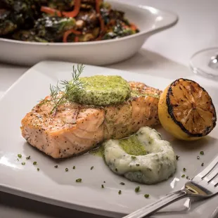Perry&apos;s Lemon Dill Grilled Salmon
