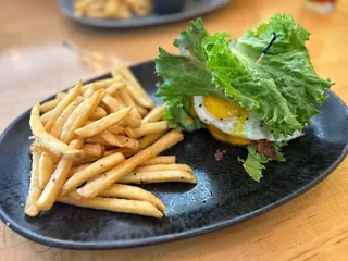 Danielle's Scratch Kitchen