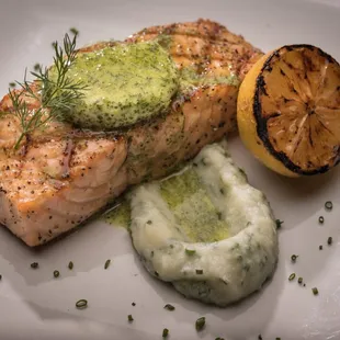 Chargrilled Salmon served with lemon dill butter and cauliflower mousse